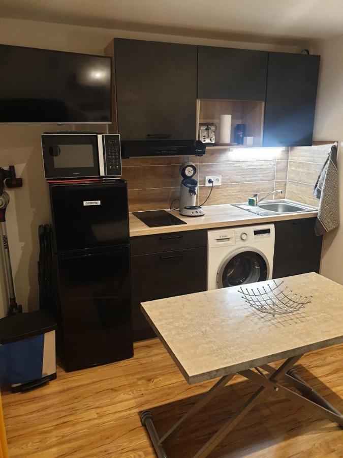 Le 67,Ski Et Randonnee,Lave Linge,Seche Linge,Parking Bernex Εξωτερικό φωτογραφία